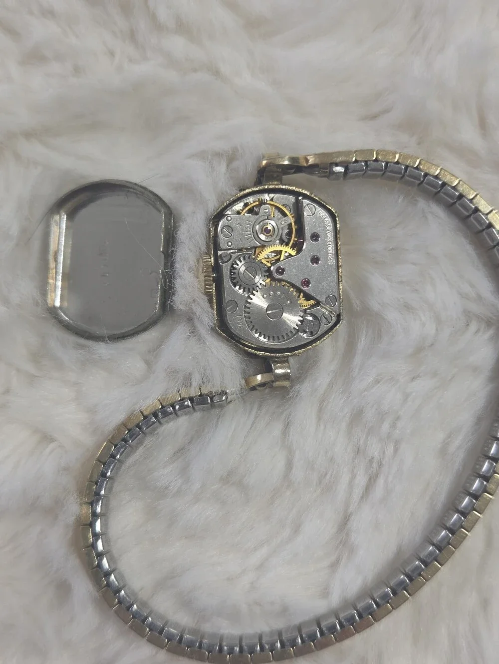 Louis - Vintage 1950's  Ladies Mechanical Cocktail Stretch Wrist Watch